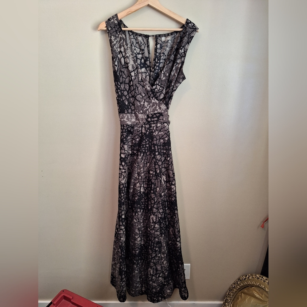 Chai Maxi Dress Size Small
